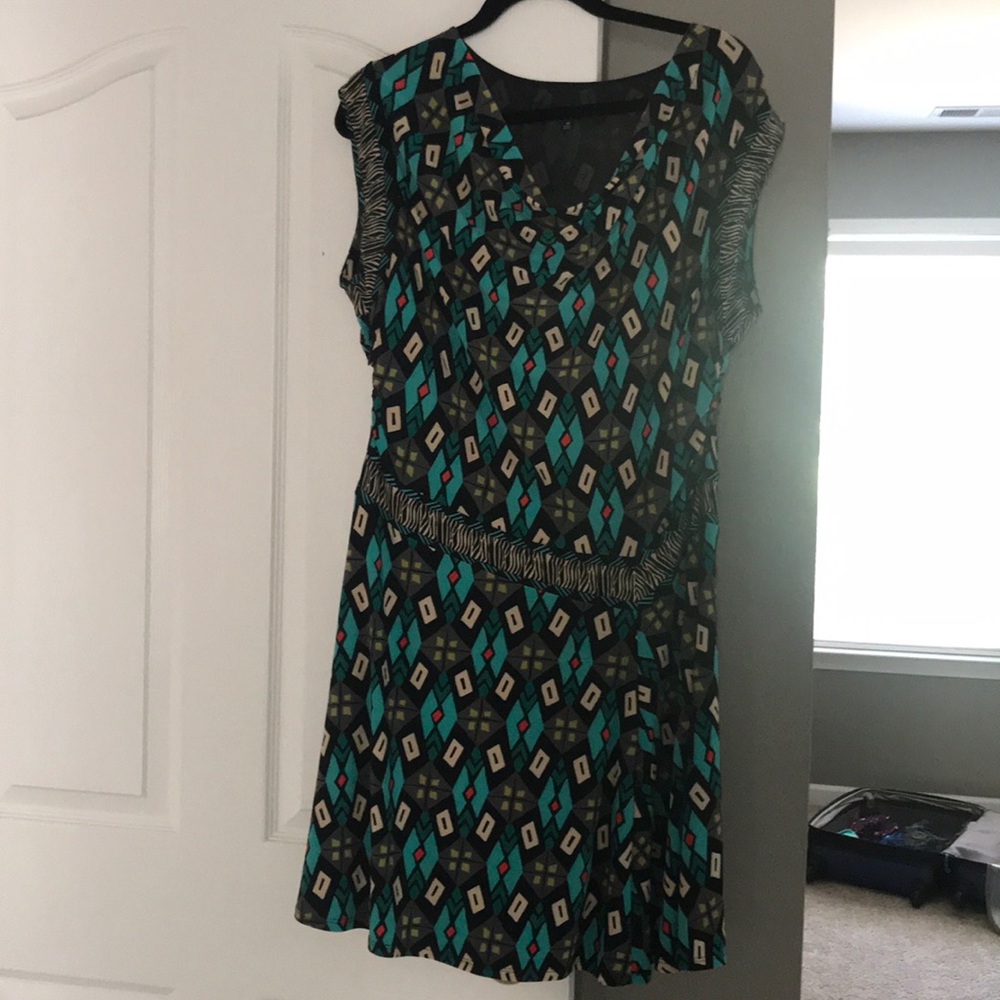 Nine west patterned dress size 14 EUC
